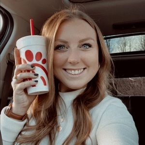 Meet your Posher, Lex